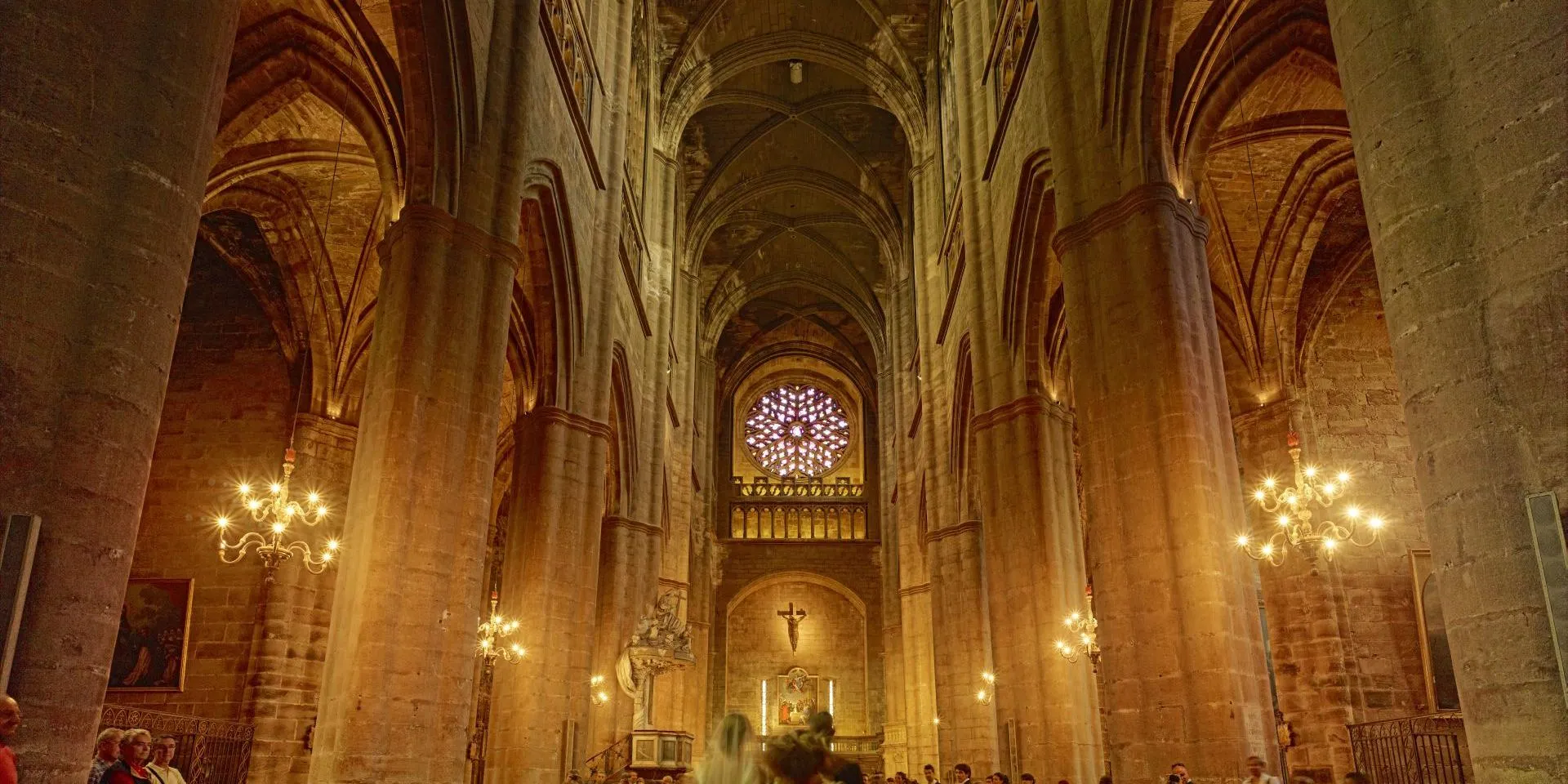 Visiter la cathédrale de Rodez et son clocher